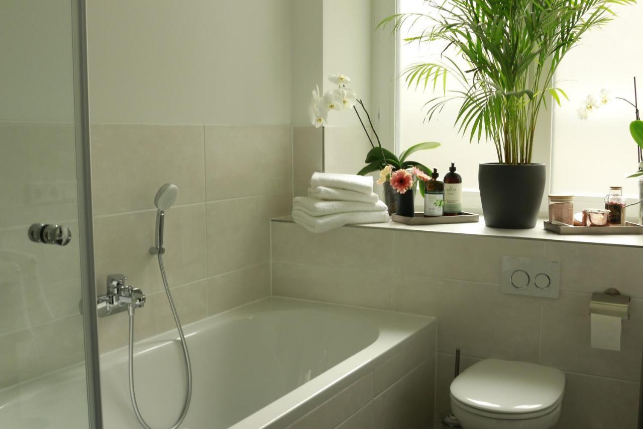 Am City Apartment 24H Self-Check-In, Free Parking, U-Bahn 350M, Netflix Нюрнберг Екстер'єр фото