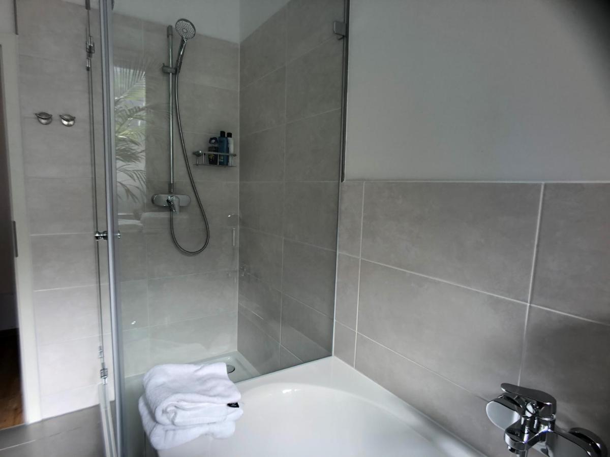 Am City Apartment 24H Self-Check-In, Free Parking, U-Bahn 350M, Netflix Нюрнберг Екстер'єр фото